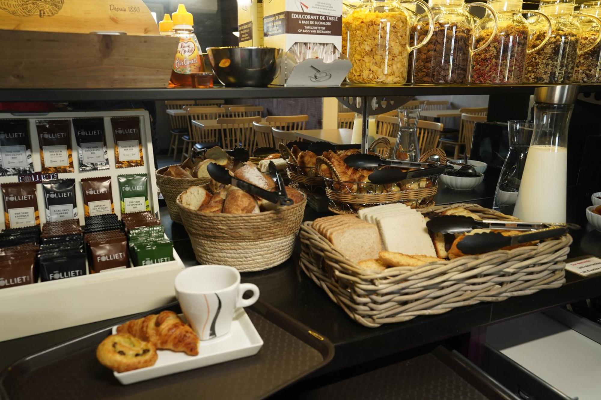 Anais Hotel Bourges Nord Saint-Doulchard Екстер'єр фото
